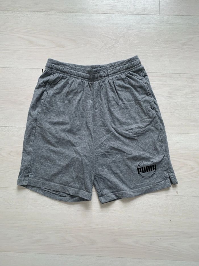 Short de sport Puma Gris