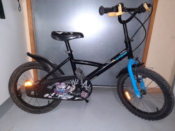 Vélo btwin Decathlon 16 pouces