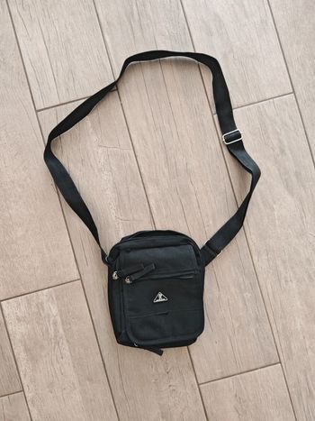 Pochette en bandoulière homme
