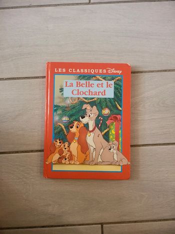 Livre la belle et clochard 95 pages