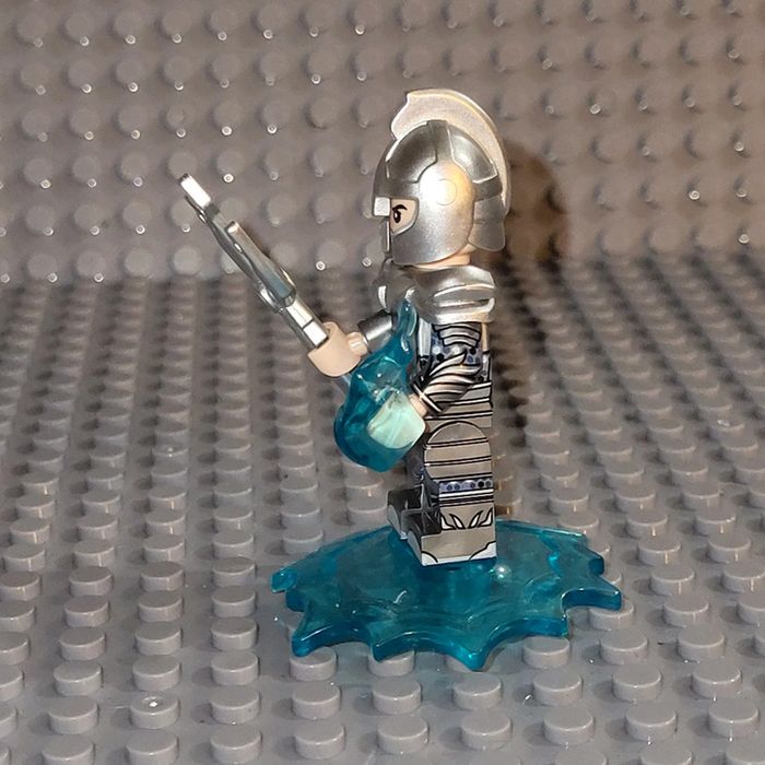Minifigure / Figurine  - DC Comics  - Aquaman  🔱  Ocean Master - photo numéro 3