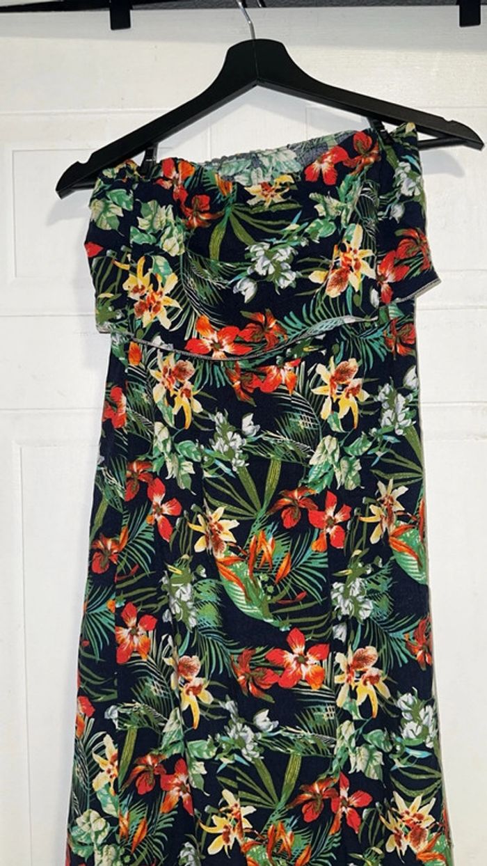 Robe bustier fleuris en très bon état taille 36 - photo numéro 4