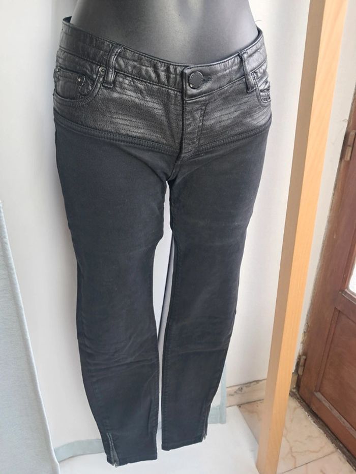 Maje jean noir T.38 en tbe