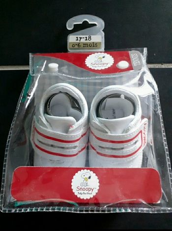 Chaussures Snoopy 0-6 mois