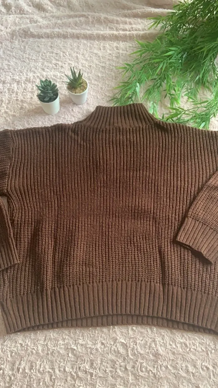 Pull marron - photo numéro 4