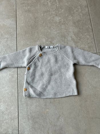 Gilet gris en maille bébé 6 mois