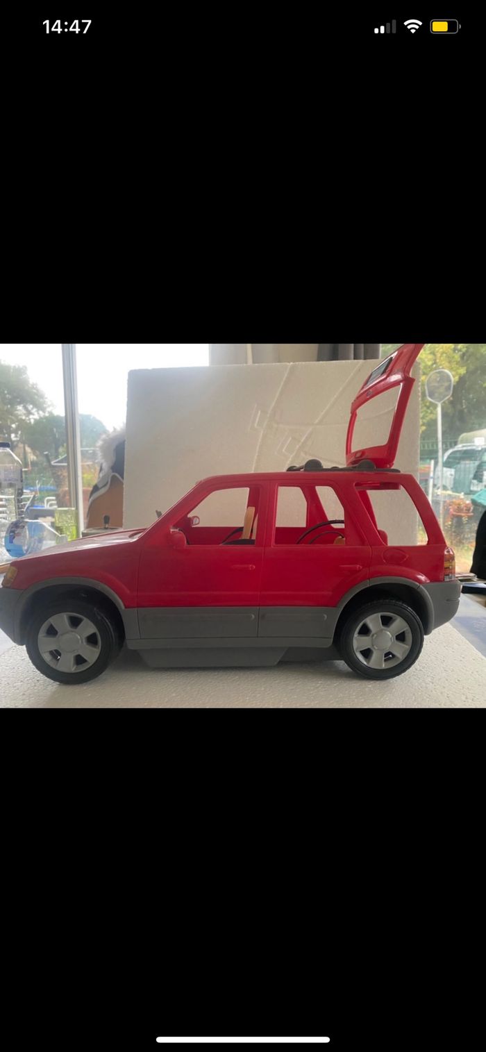 Barbie - Voiture Barbie rouge
