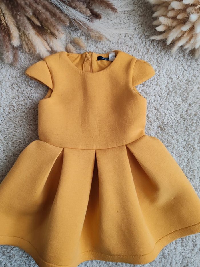 Robe. - photo numéro 3