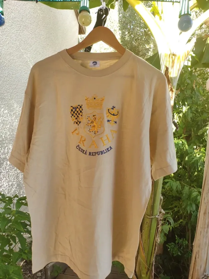 T-shirt souvenir de Prague