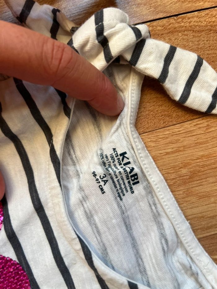 Lot de 2 débardeurs fille taille 3 ans - photo numéro 3