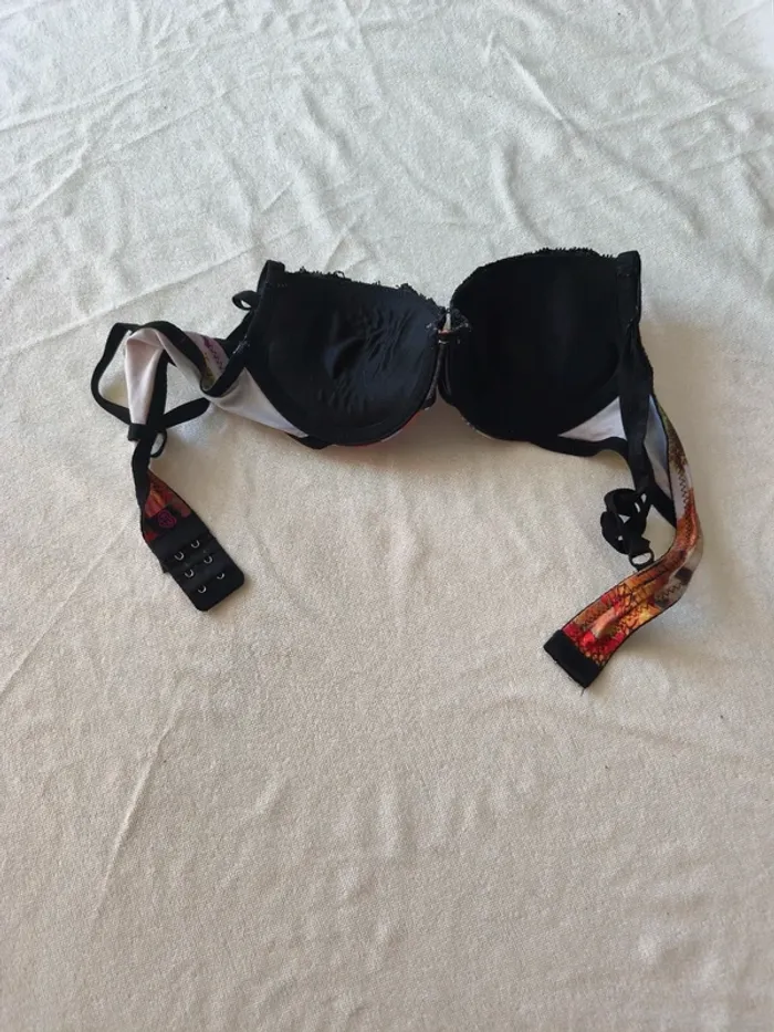 Lot soutien gorge - photo numéro 2