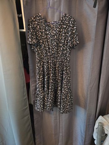🤩 jolie robe d'été fleurie 🌸 femme M
