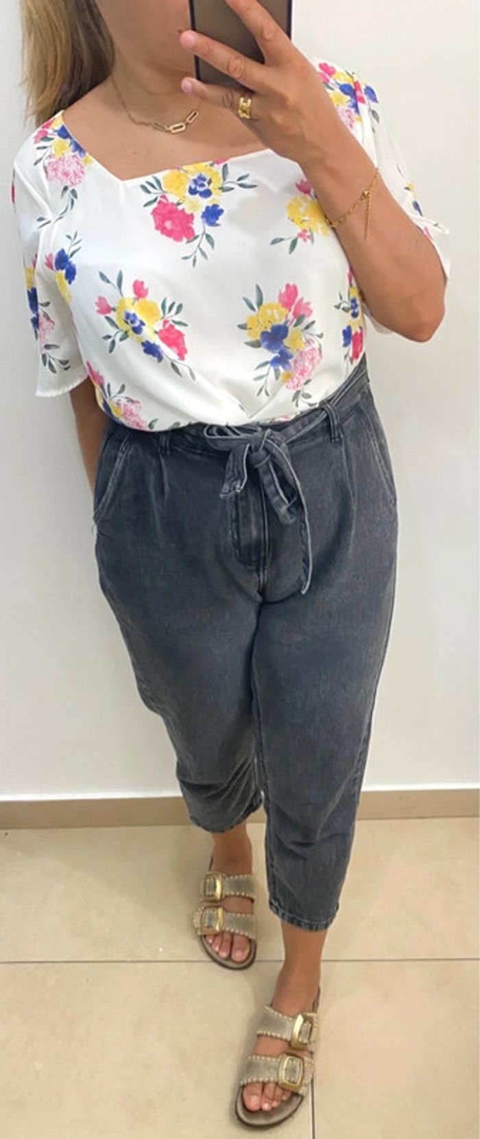 Blouse a fleurs taille L - photo numéro 2