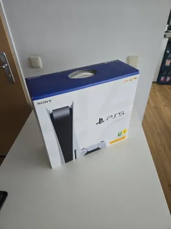 Sony PlayStation 5 - 825 Go blanc (édition disque, deux manettes)