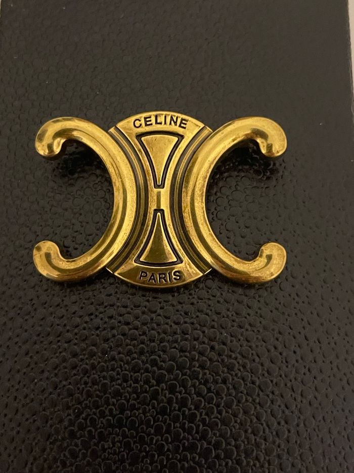 Broche Céline