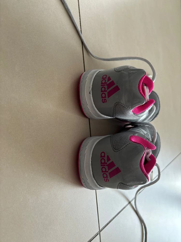 Basket Adidas fille taille 36 - photo numéro 4