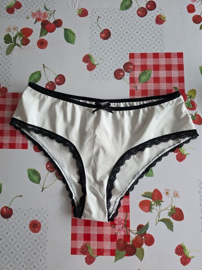 LOTS DE 2 CULOTTES FEMME 38 MARQUE FASHION PRIVATE COMPANY - photo numéro 2