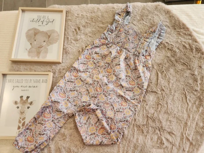 Salopette combinaison fleurie