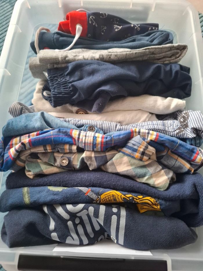 Lot de 14 articles bébé 18 mois - photo numéro 3