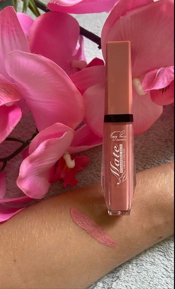Lip gloss mat