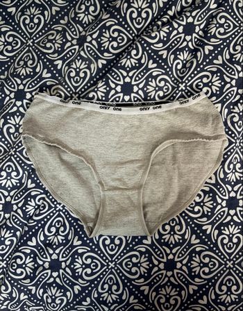 Slip gris