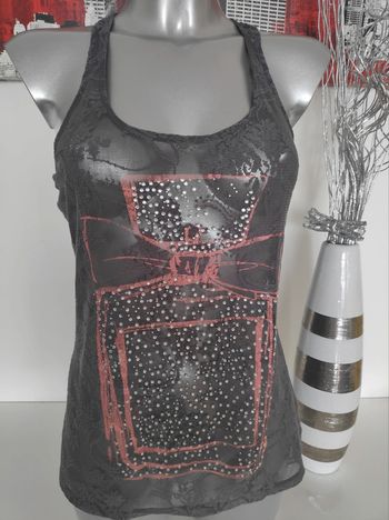 Haut Bershka dentelle Taille L