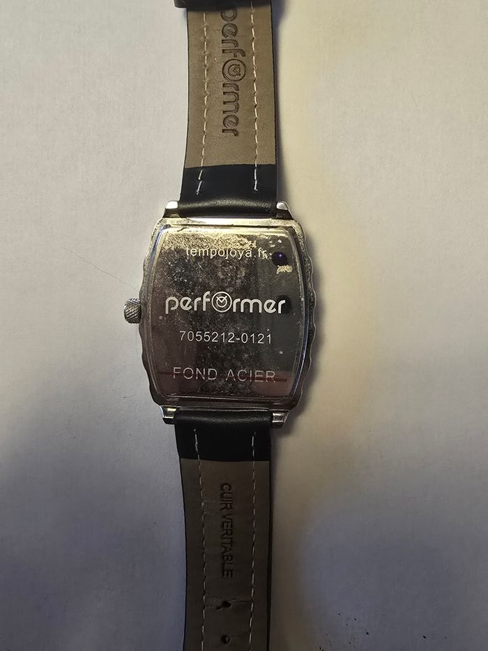 Montre "Performer" - photo numéro 4