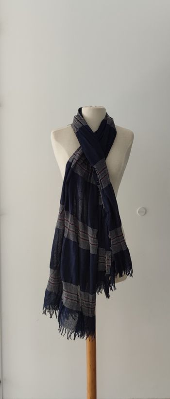 Foulard bleu femme Deluxe – taille unique – bon état