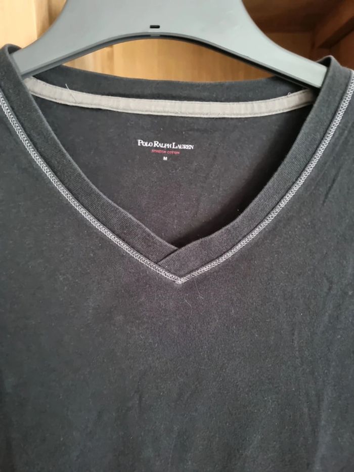 T shirt col V Polo Ralph Lauren taille M - photo numéro 2