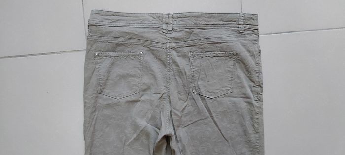 Pantalon Taille 3 - photo numéro 7