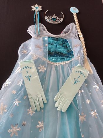 Déguisement princesse Elsa et accessoires 4-5ans