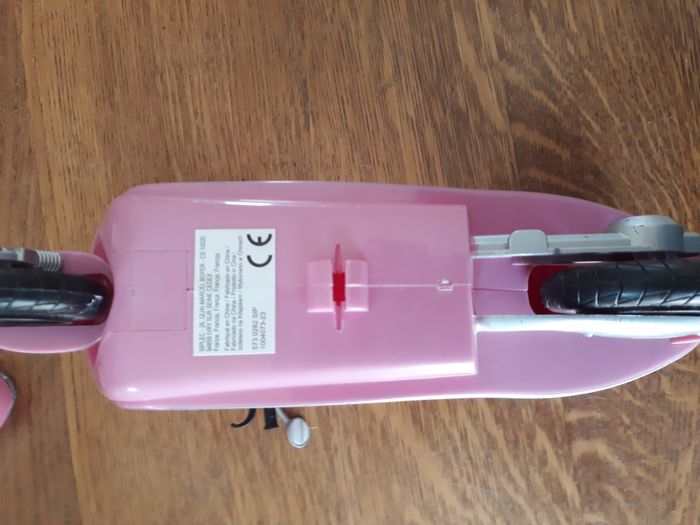Mattel Barbie Scooter rose avec la poupée - photo numéro 5