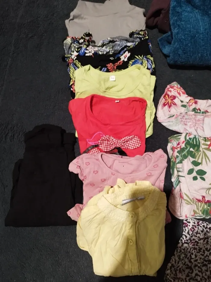 Lot de vêtements 5 ans - photo numéro 5
