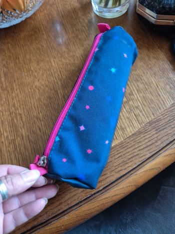 trousse bleue neuve