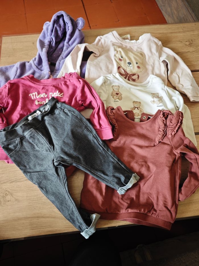 Lot de vêtements bébé fille, mi-saison/hiver 12 mois - photo numéro 9