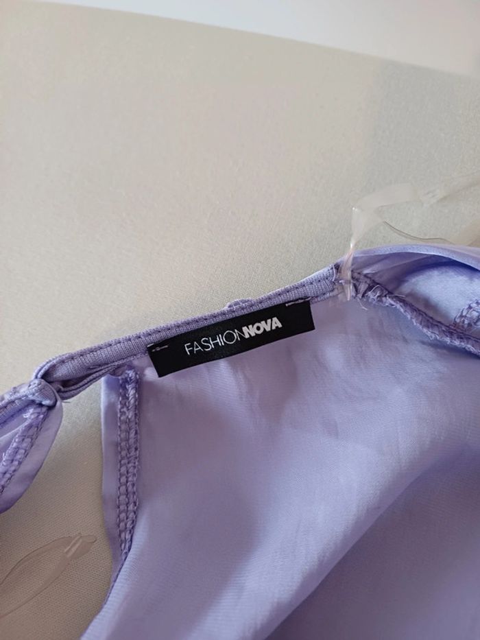 Robe courte satinée couleur Lilas Fashion Nova taille S 36 . - photo numéro 11