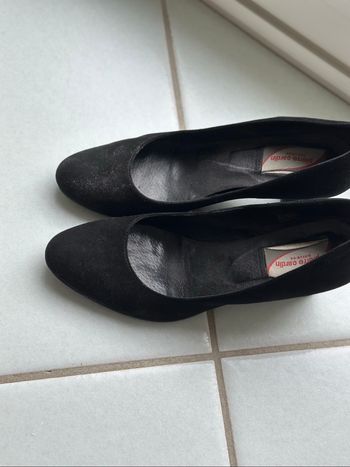 Magnifiques escarpins noir Pierre Cardin 38