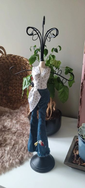 Porte bijoux en fer forgé
