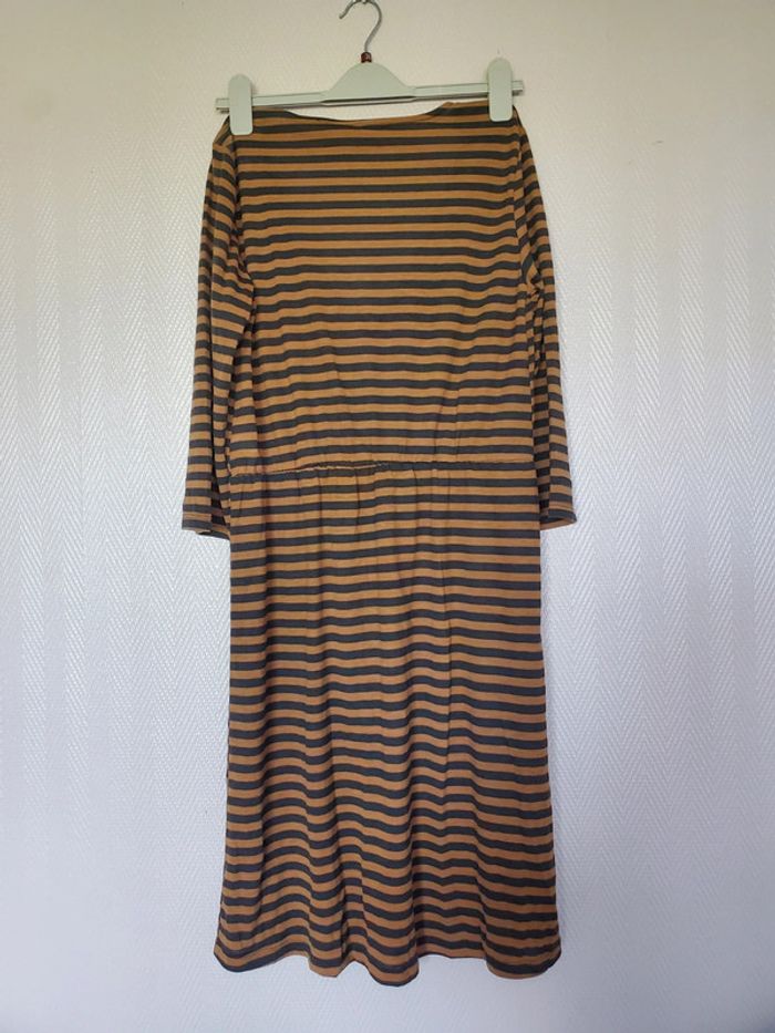 Robe TM neuve - photo numéro 5