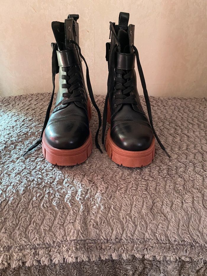 Boots noires t37 - photo numéro 2