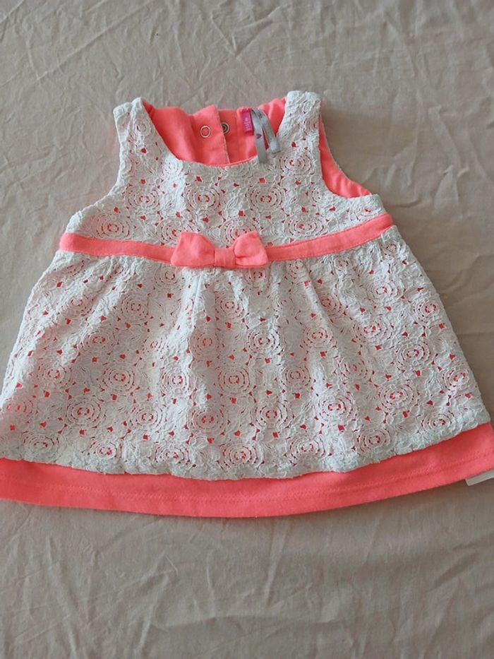 Robe manches courtes 6 mois - photo numéro 2