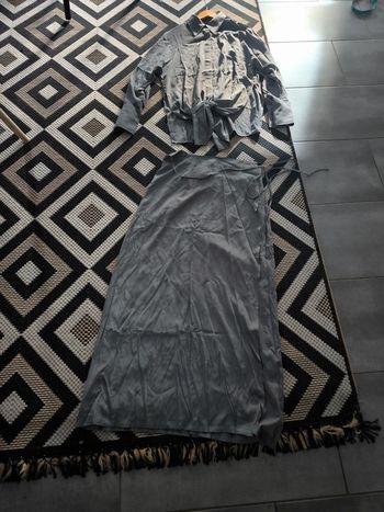 Ensemble jupe longue et chemisier taille xs 34 neuf
