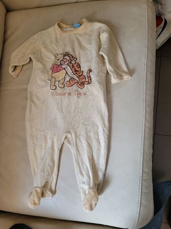 Pyjama velours taille 6 mois Disney