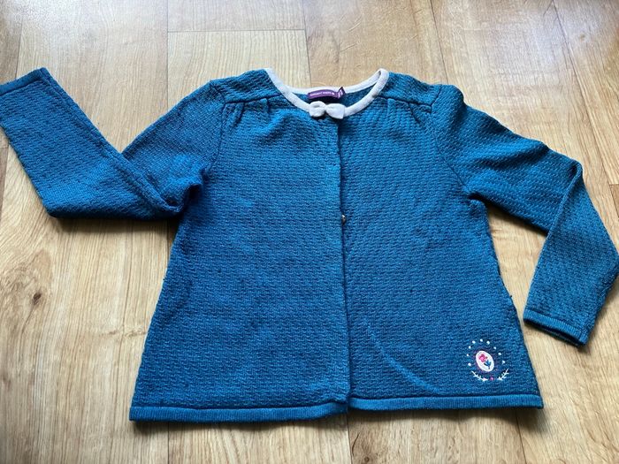 Joli gilet bleu fille 6 ans - photo numéro 1