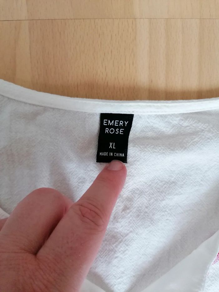 Blouse brodée XL - photo numéro 2