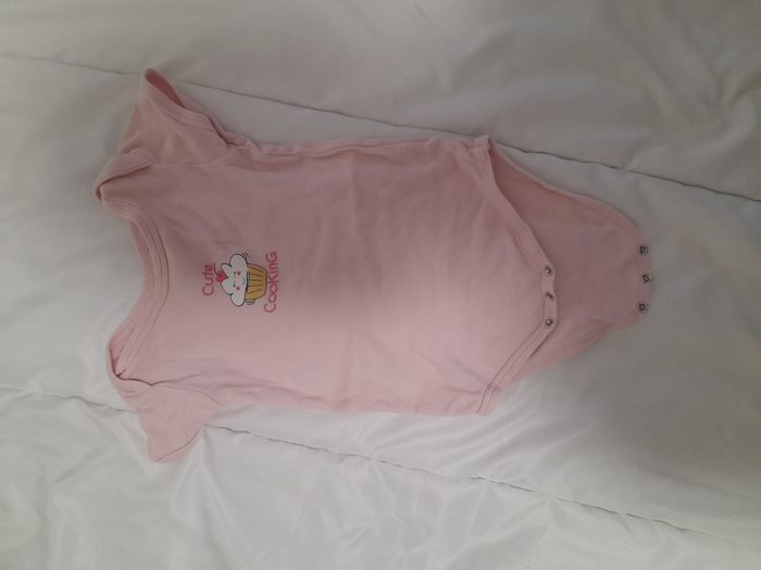 Lot filles 12 et 18 mois - photo numéro 3