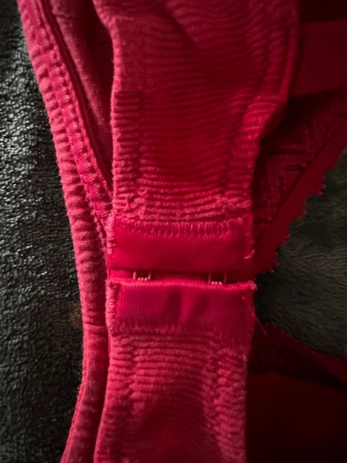 Sous vêtement - photo numéro 3