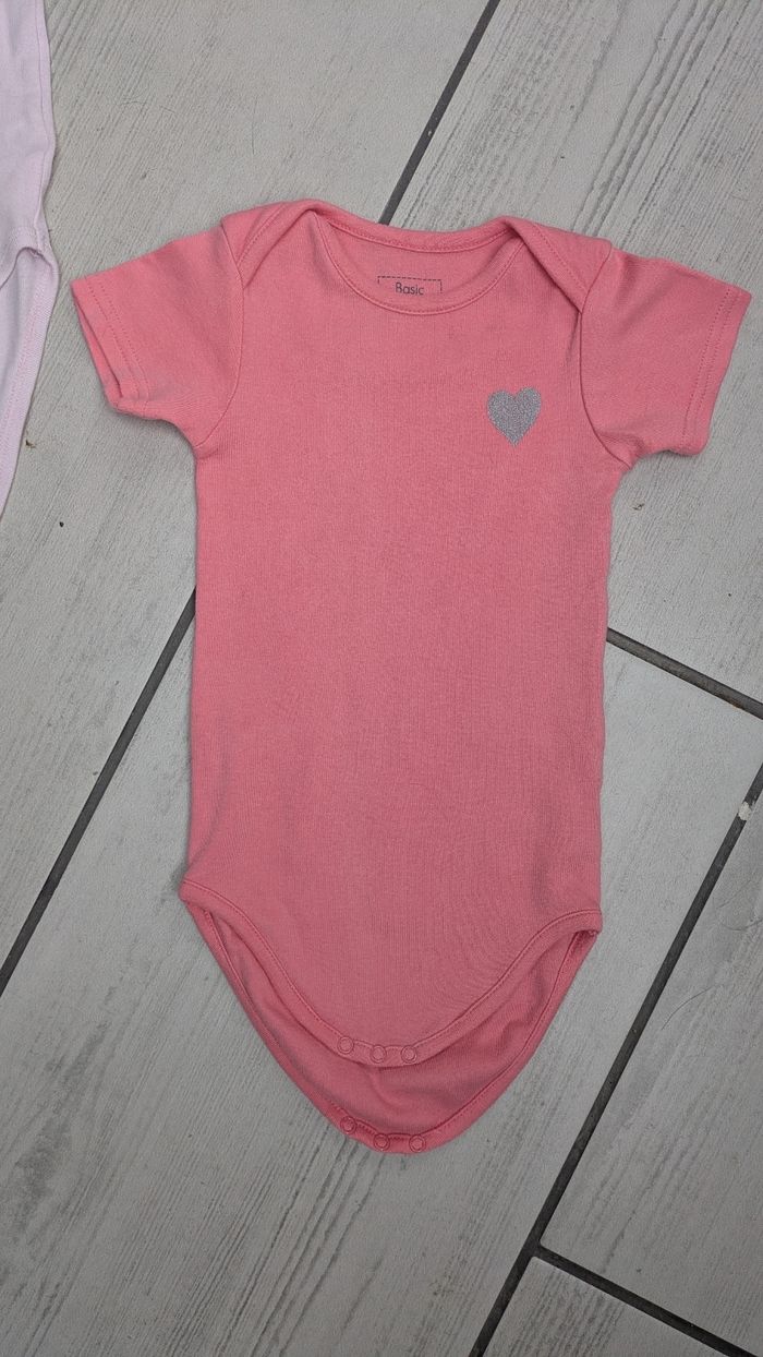 Vend lot nuit fille 3 ans - photo numéro 3