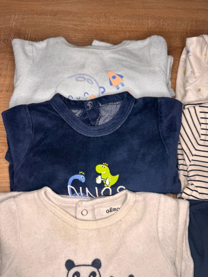 🌷Lot de 8 pyjamas bébé garçon taille 6 mois🌷 - photo numéro 2