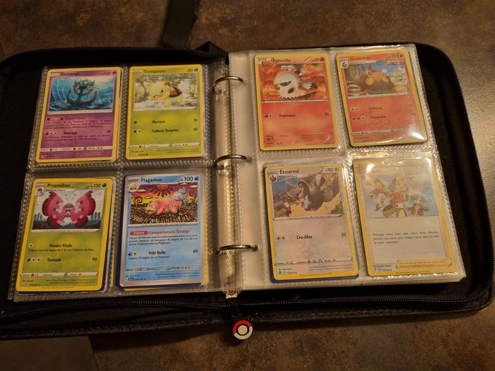 Album carte pokemon + carte pokemon - photo numéro 2